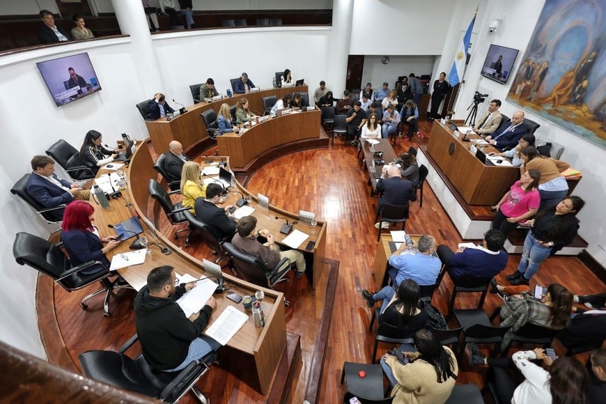 En el Concejo, hubo posiciones encontradas entre oficialismo y oposición. Archivo