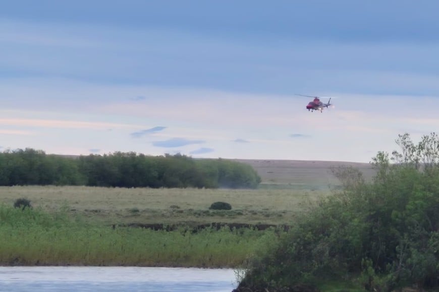 Divisaron desde el helicóptero uno de los cuerpos de los hermanos desaparecidos en Santa Cruz