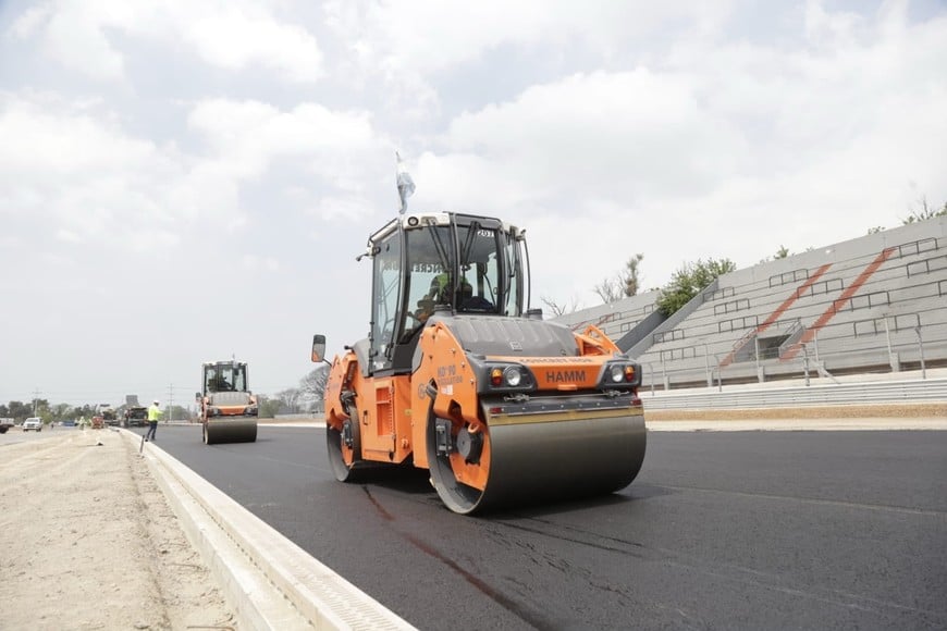 El Gálvez comenzó a asfaltarse para recibir a MotoGP en abril de 2027.