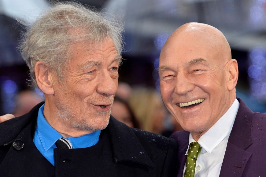 FILE PHOTO: British actors Ian McKellen (L) and Patrick Stewart arrive for the British premiere of 'X-Men: Days of Future Past' at Leicester Square in London, Britain May 12, 2014. REUTERS/Toby Melville/File Photo