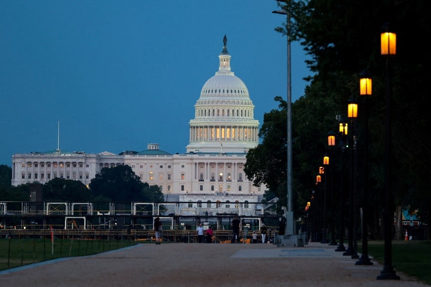 FILE PHOTO: The U.S. Capitol, as viewed from the National Mall, at blue hour in Washington, D.C., U.S., September 1, 2026. REUTERS/Kylie Cooper/File Photo