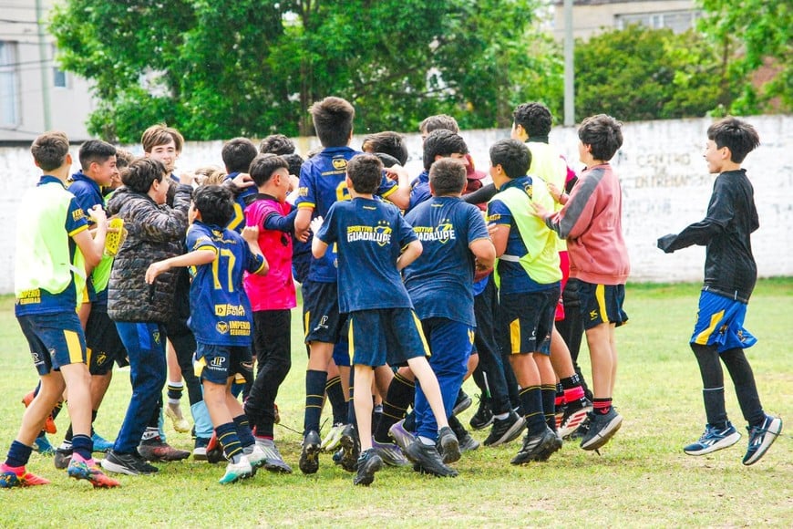 Festejos en Copa de Plata. Gentileza: Emanuel Ávalos