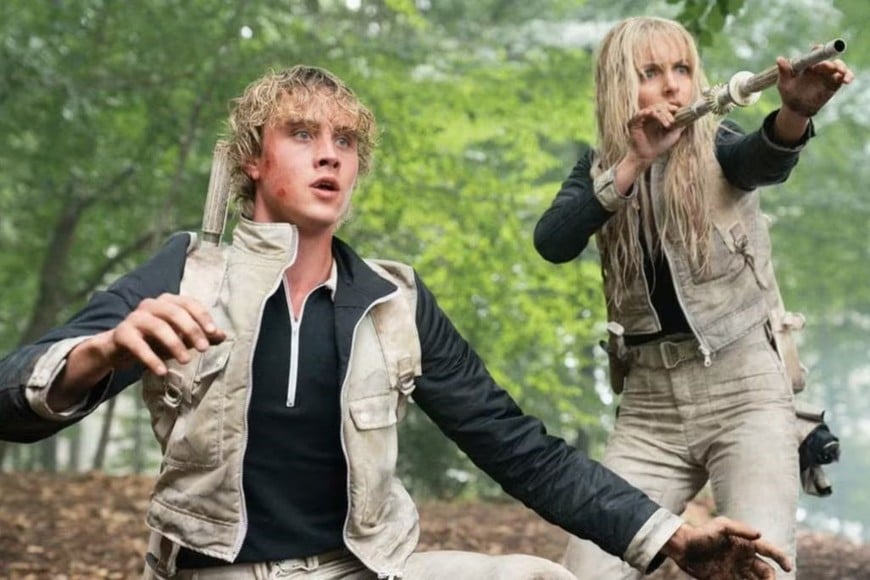 “Los Juegos del Hambre: Amanecer en la Cosecha” (“The Hunger Games: Sunrise on the Reaping”): Haymitch y Maysilee Donner (Mckenna Grace) su aliada inesperada