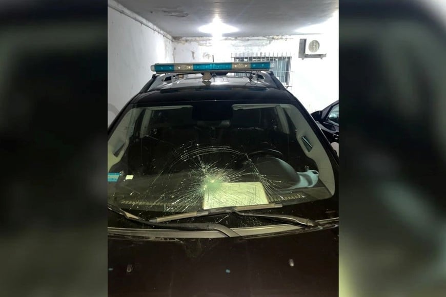 Afortunadamente, ningún uniformado resultó herido. Foto: El Litoral