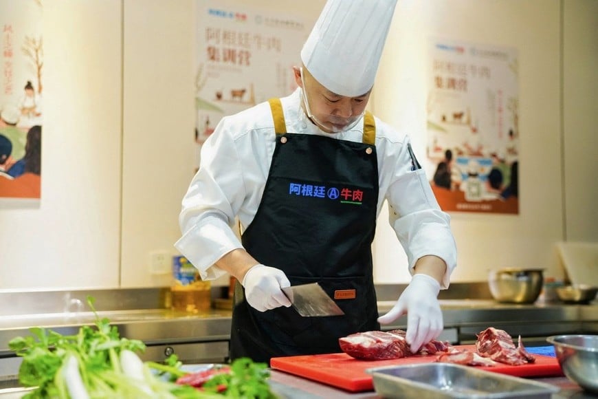 La carne argentina busca ganar espacio en restaurantes y escuelas de gastronomía de China