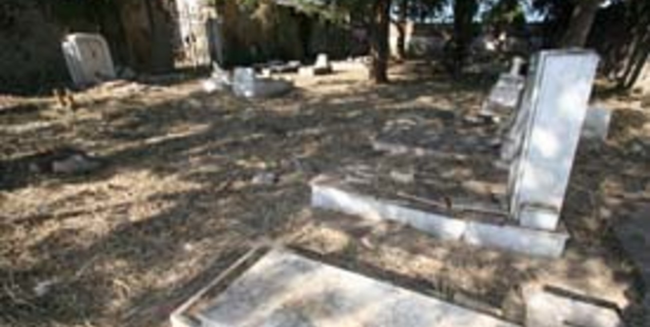 Un cementerio de la ciudad está a punto de desaparecer