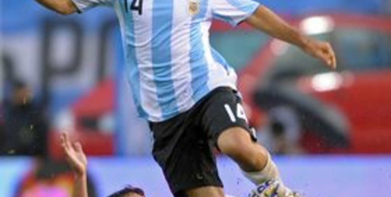 Para Maradona "Mascherano es intocable. Messi y Riquelme, no" 