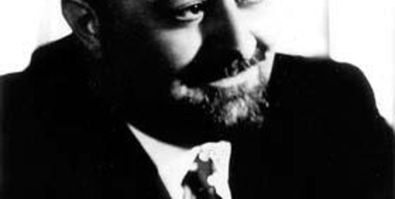 Hace cien años nacía Homero Manzi