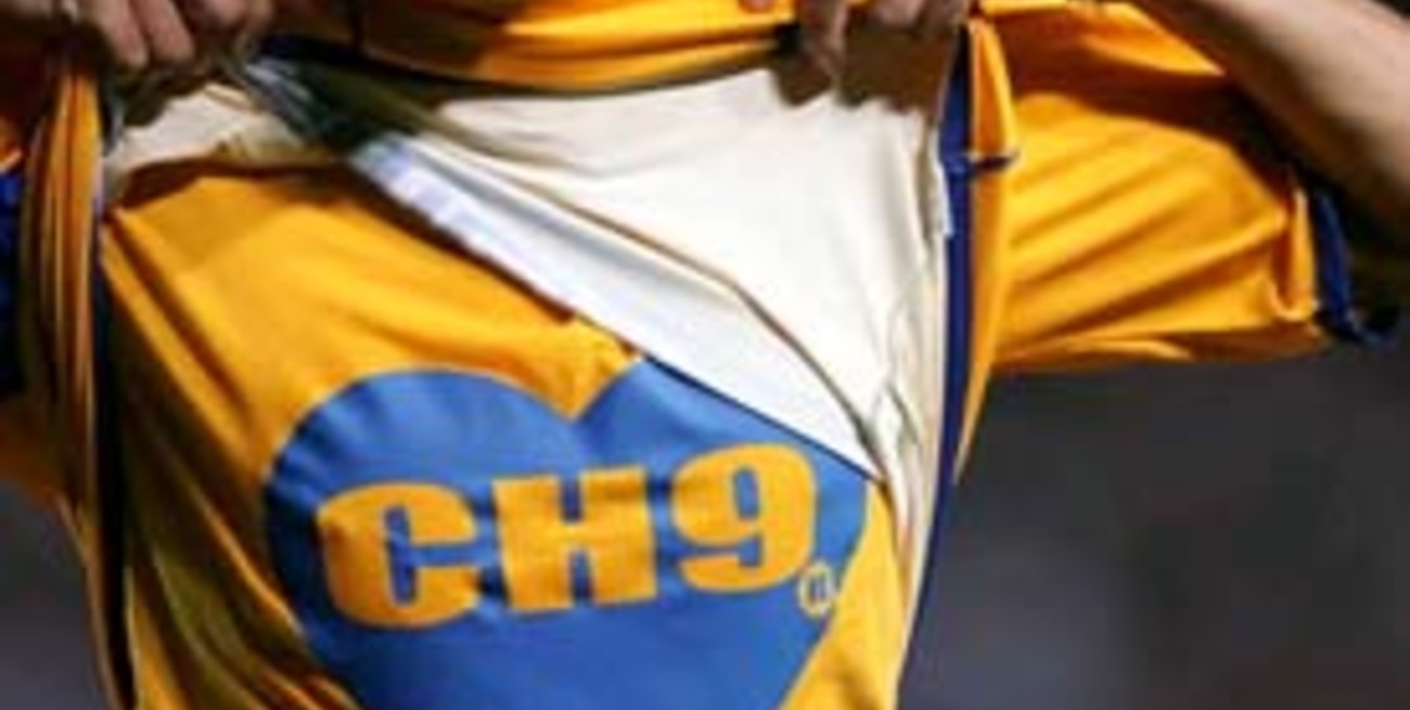 Colón tiene en sus planes a un chileno para reemplazar a Sand