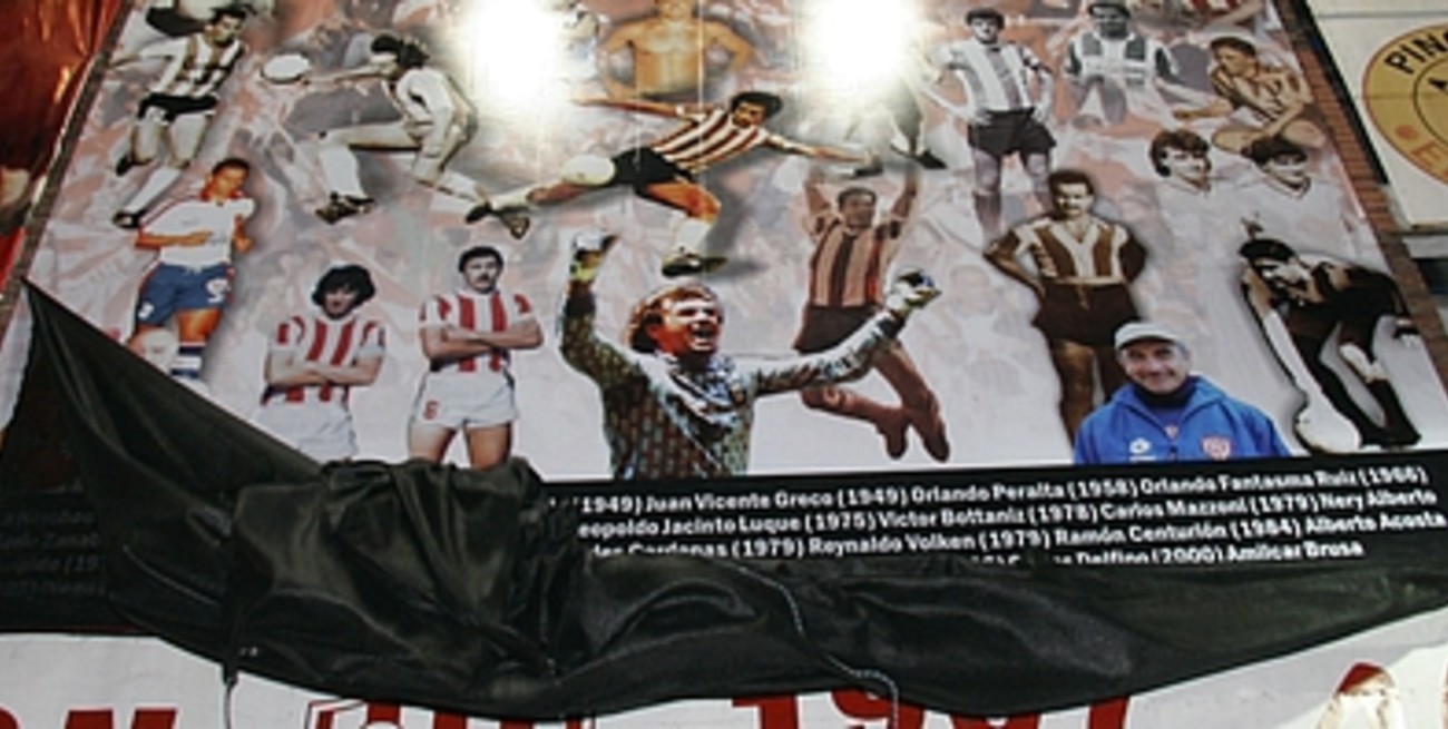 Unión reúne a ídolos de su historia para motivar a los jugadores de las inferiores