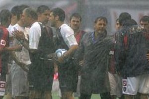 Huracán y San Lorenzo sólo pudieron jugar 17 minutos