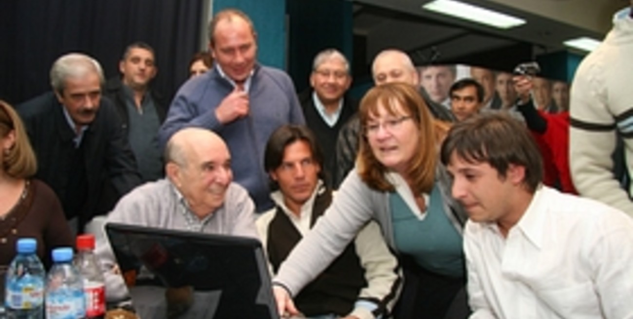 Pignata se quebró en llanto en el festejo