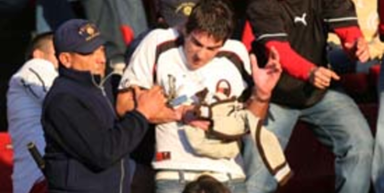 Un plateísta sabalero agredió a Sand