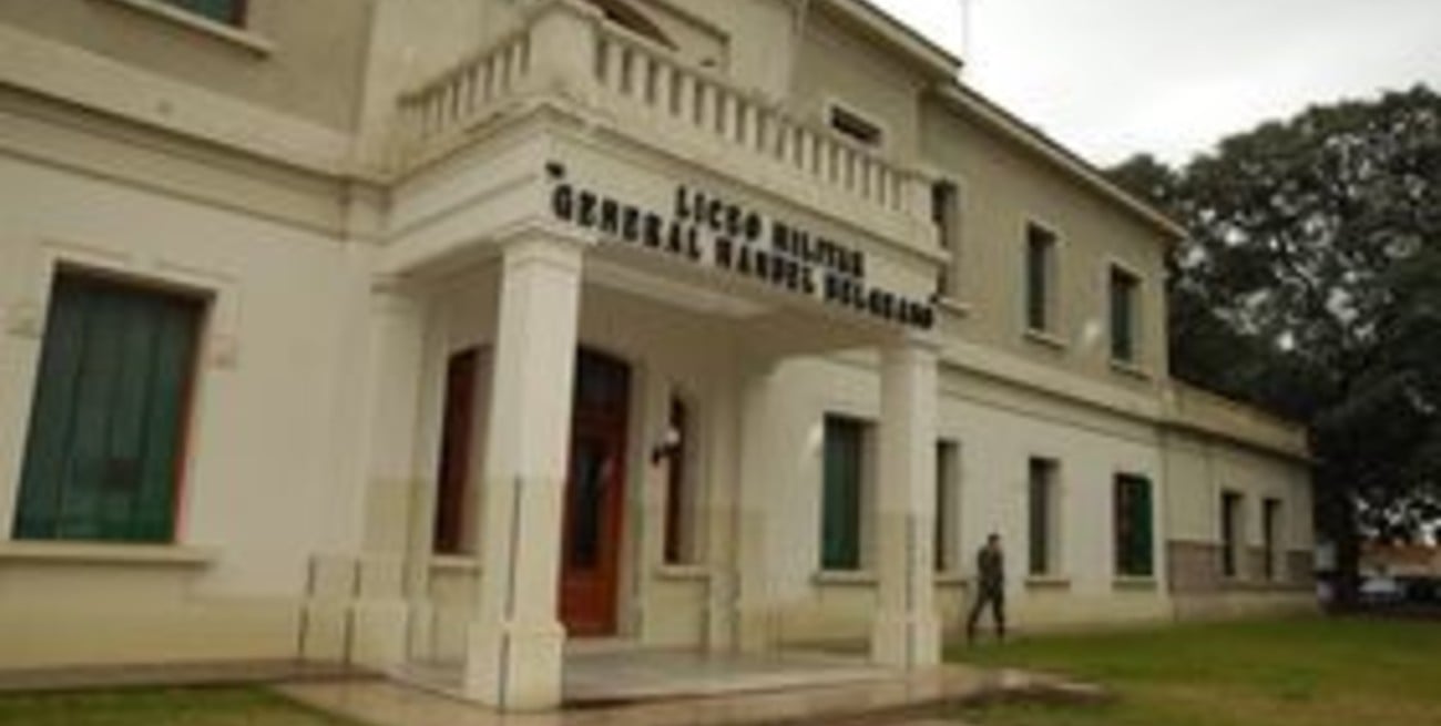 Concluye el traslado del Liceo Militar de Recreo