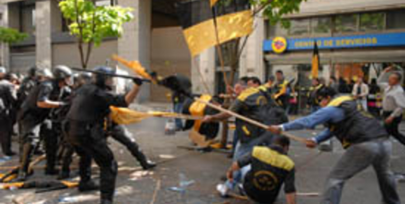 Levantaron el paro de transporte