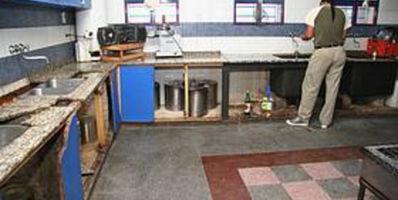 Reclamo de más aulas y arreglos