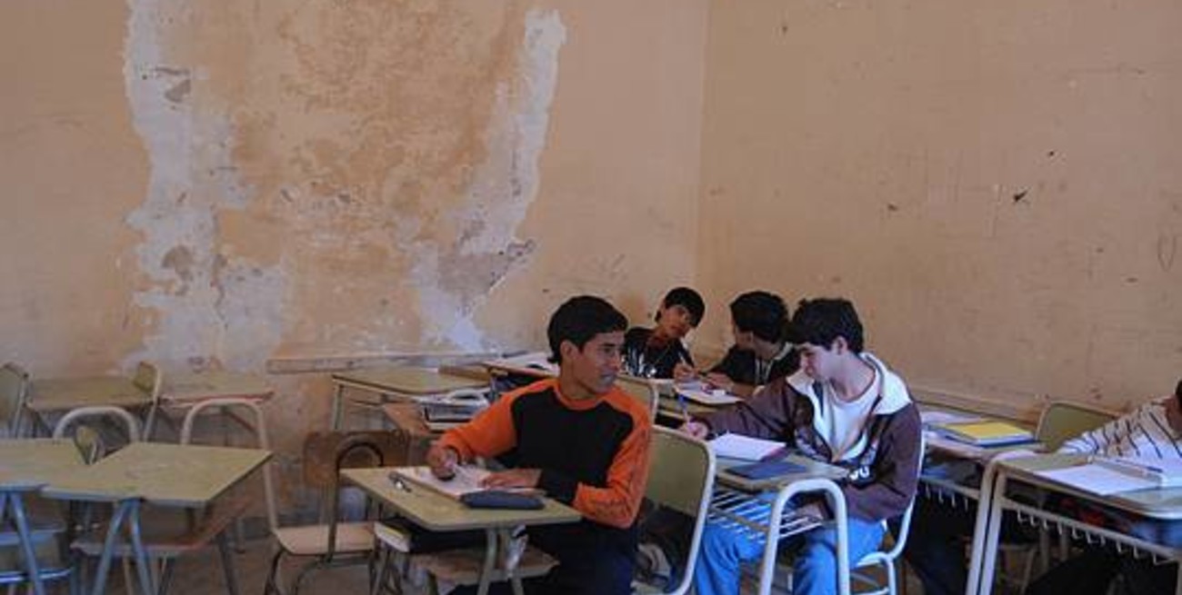 Acuciantes necesidades edilicias en varias escuelas de la ciudad