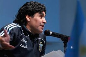 Diego Maradona advierte: "Si Gorosito no se retracta, voy a ser muy duro con él"