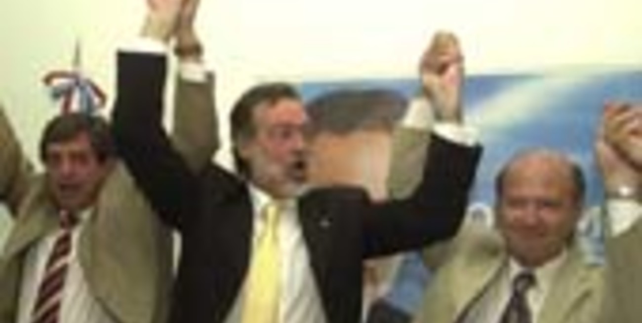 Bielsa oficializó su "dream team" para las elecciones