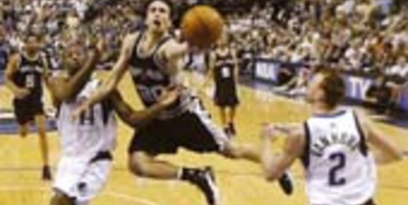 Manu Ginóbili fue elegido el 'Mejor Sexto Hombre' de la NBA