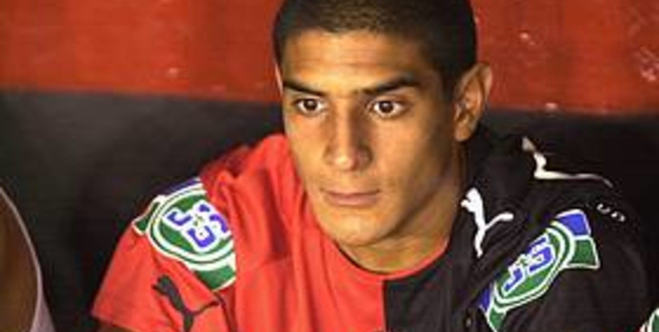 Operaron de urgencia al delantero Martín Bravo