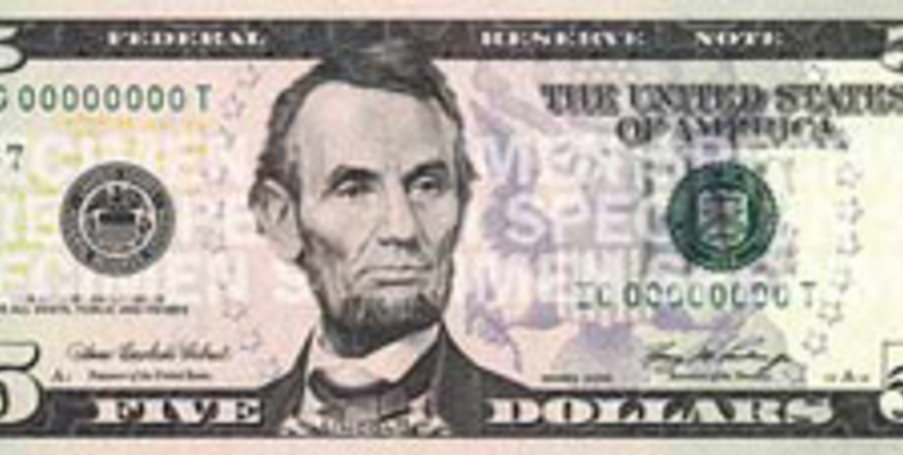 Presentan nuevo diseño del billete de 5 dólares