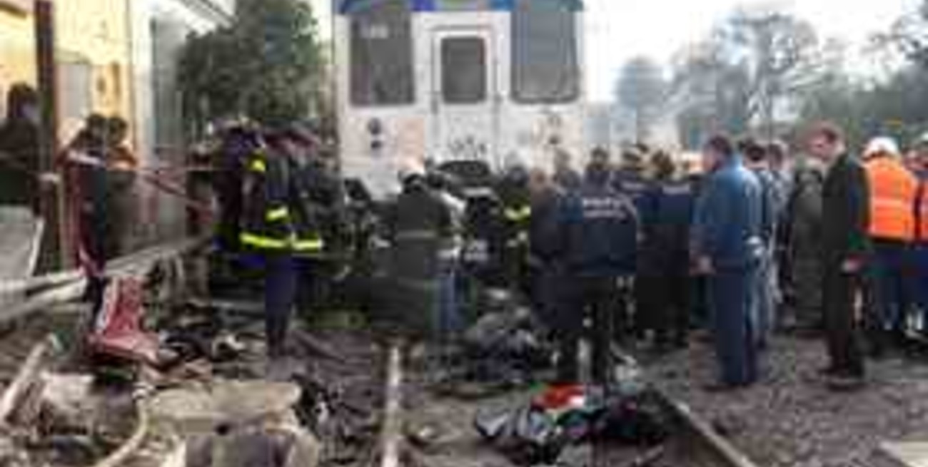 Mueren cinco personas arrolladas por el tren