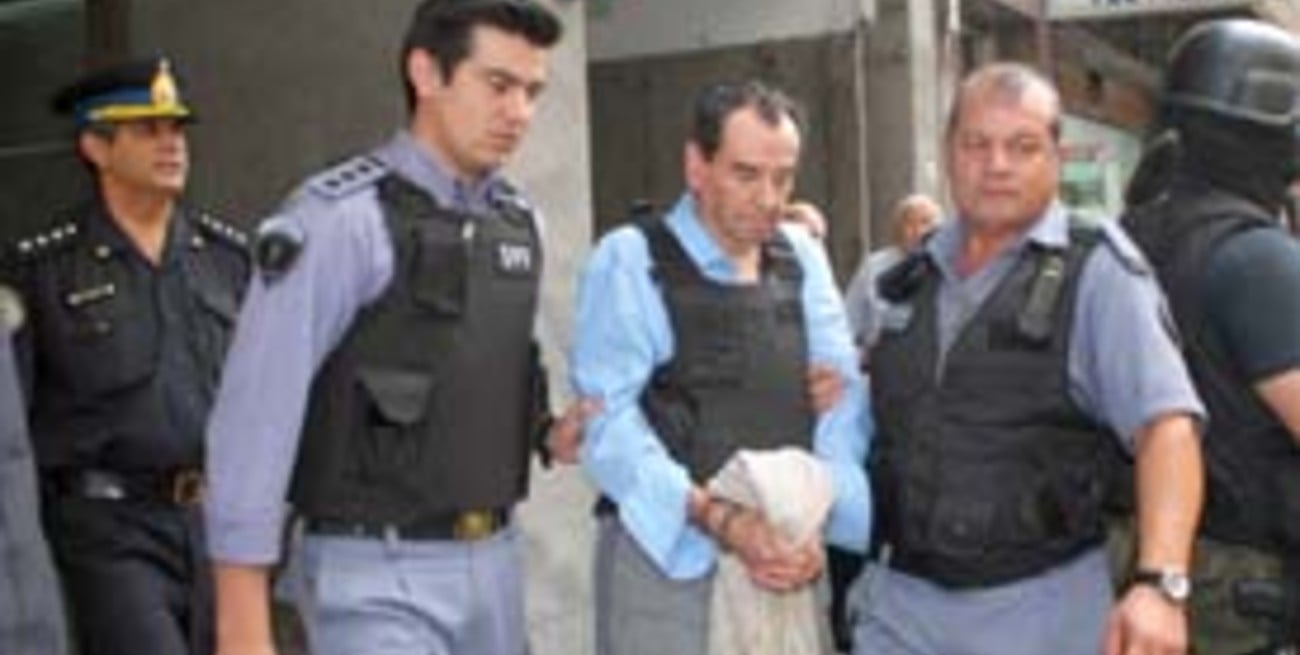 Almirón no puede declarar por problemas neurológicos y cardiológicos 