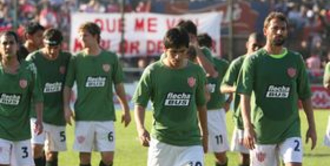 Alessandria se infiltró y quiere jugar el jueves