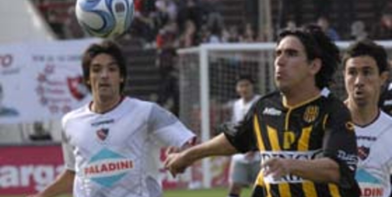 Olimpo ganó en Rosario y sueña con quedarse