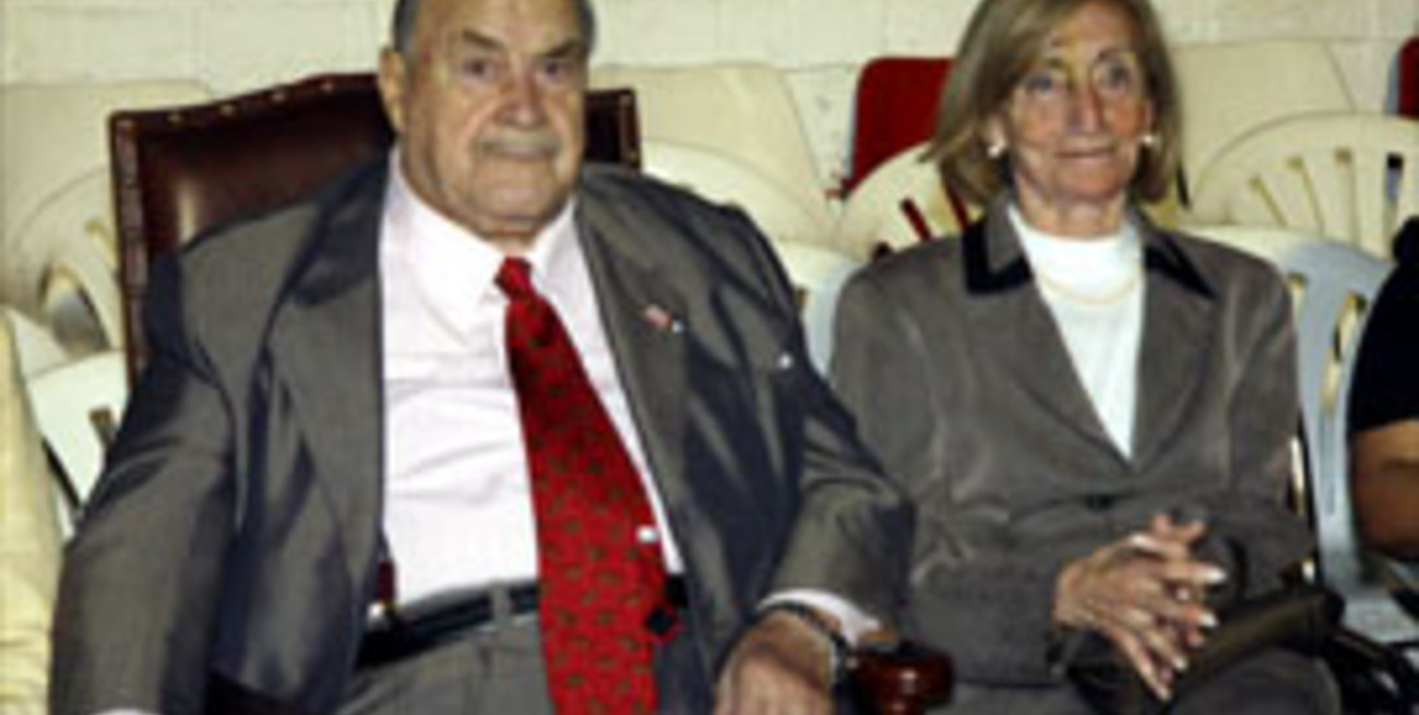 Don Ángel muy emocionado