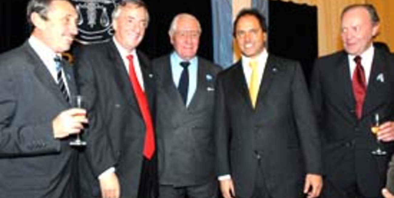 Kirchner dijo que el superavit fiscal de mayo será record