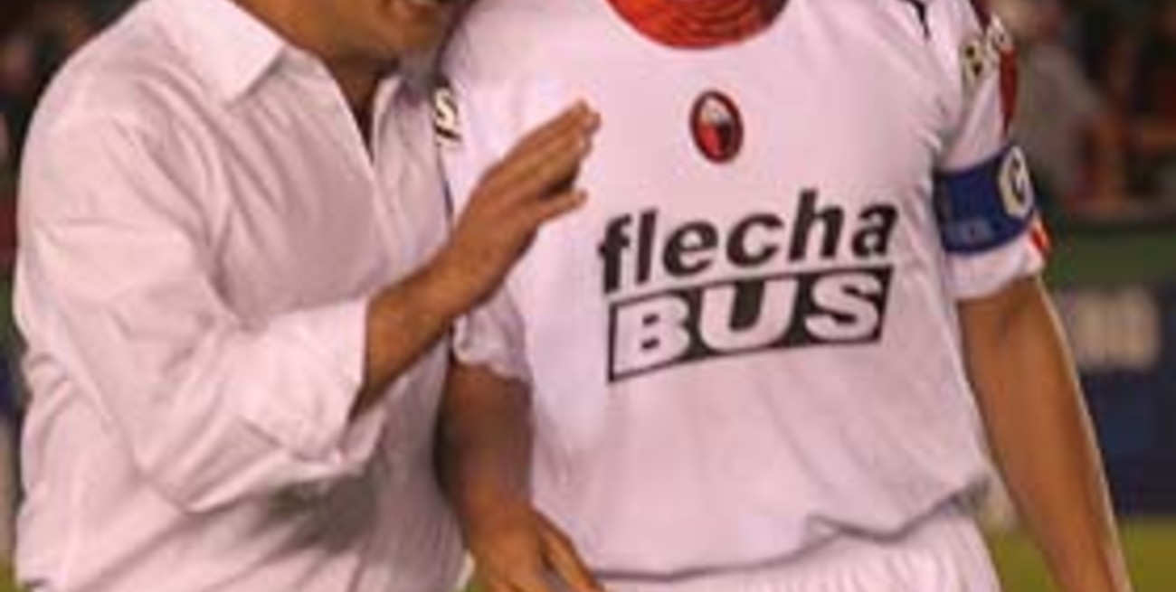 'Es falso que Totono quiera irse de Colón' 