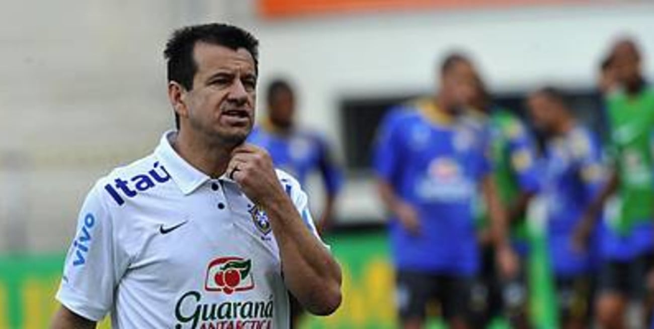 Dunga dio la lista del Skratch para jugar contra Argentina