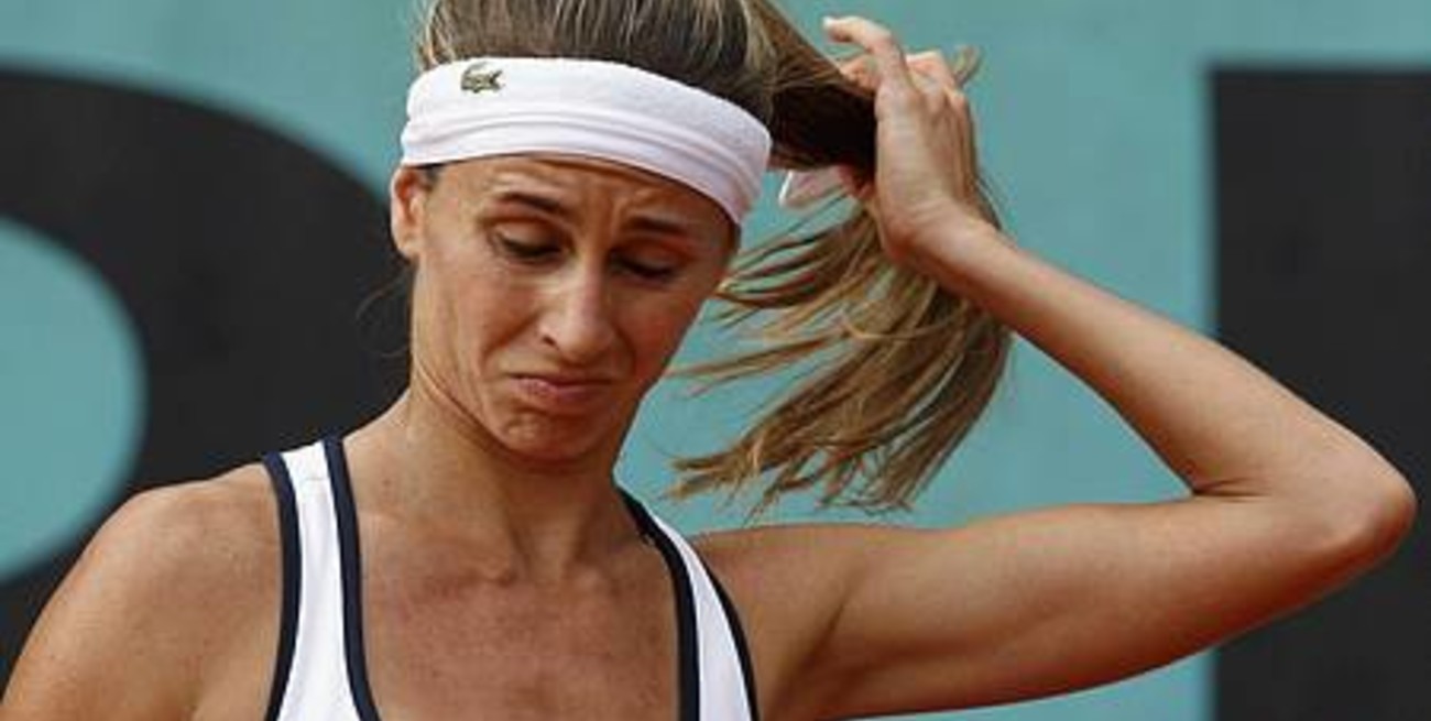 Dulko, eliminada en París