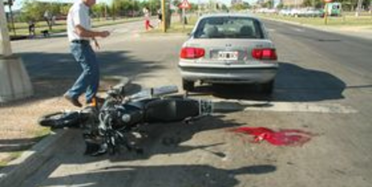 Grave accidente en 27 de Febrero y Tucumán