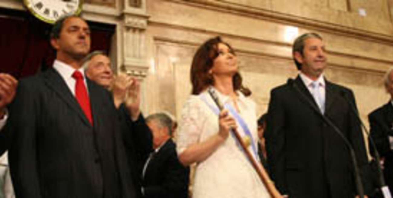 Cristina Kirchner juró como Presidenta