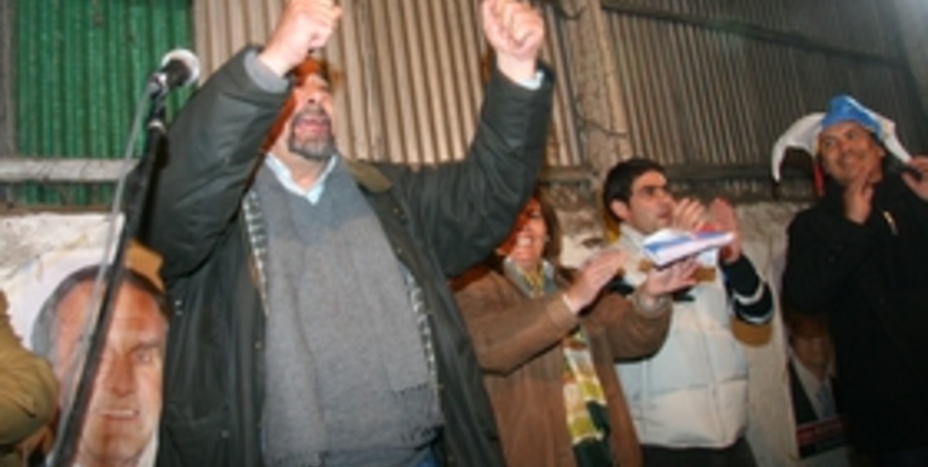 Campanella se autoproclamó ganador