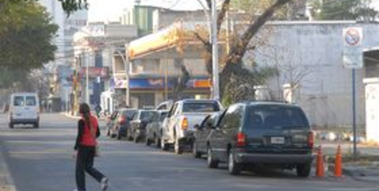 Se acentúa la escasez de combustibles en la zona