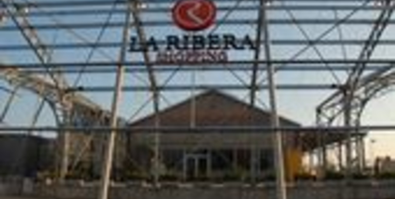 Hoy se inaugura el shopping La Ribera