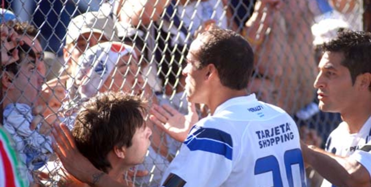 Matan a un hincha y suspenden San Lorenzo - Vélez