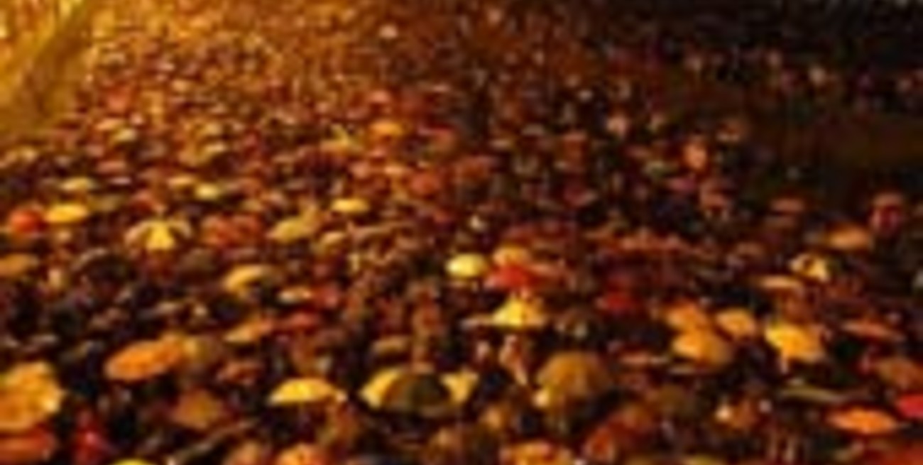 120 mil fieles en el Vía Crucis del Padre Ignacio