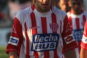 Catinot separó del plantel a De la Fuente