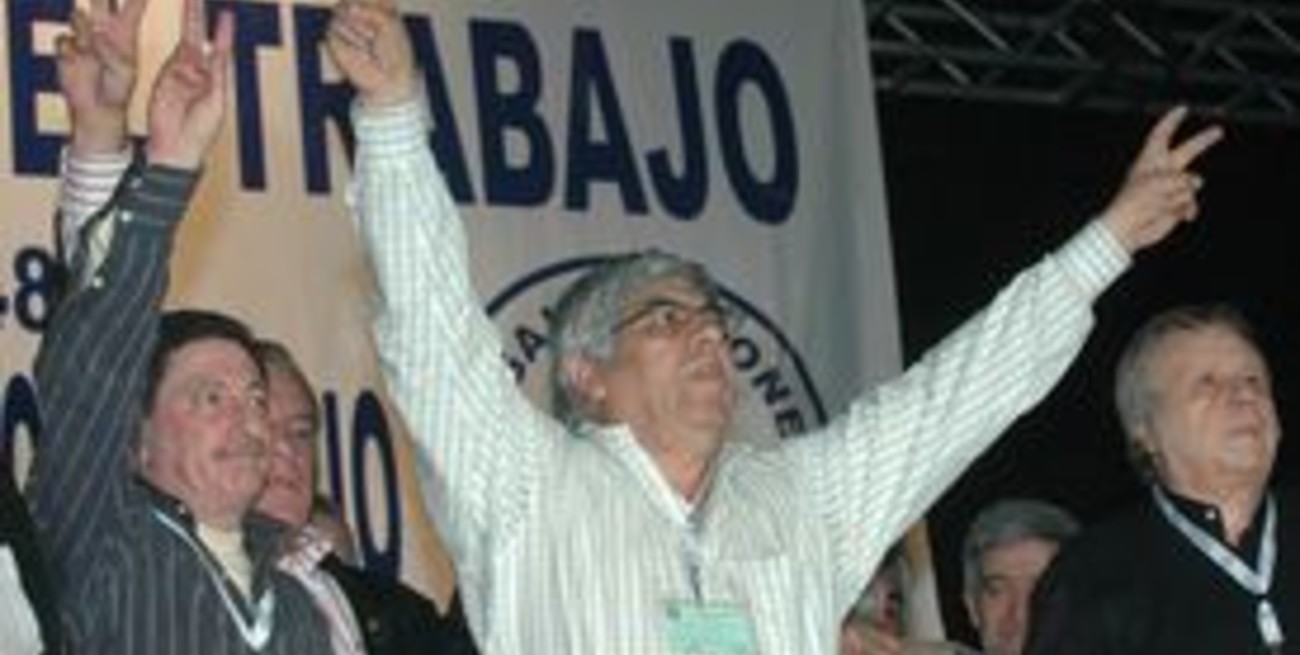 Moyano fue reelecto al frente de la CGT