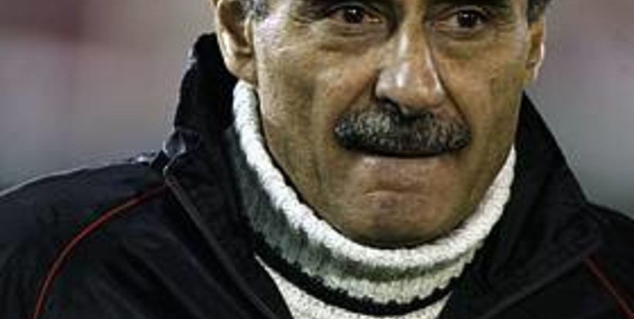 Cappa felicitó a Vélez, pero culpó a Brazenas