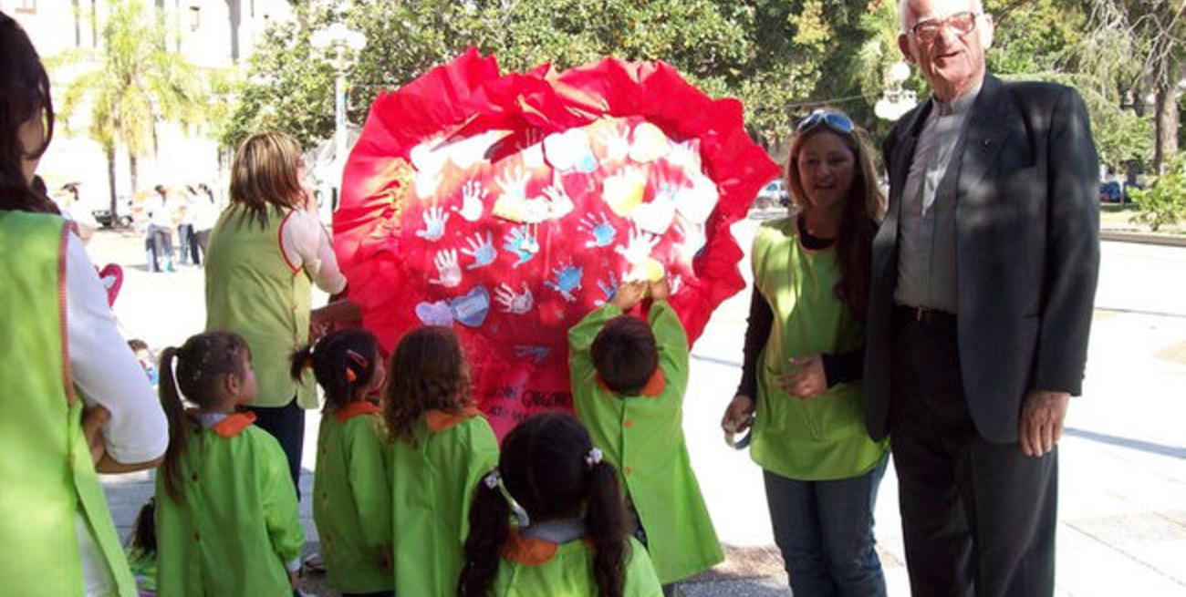 Condolencias por el fallecimiento del sacerdote