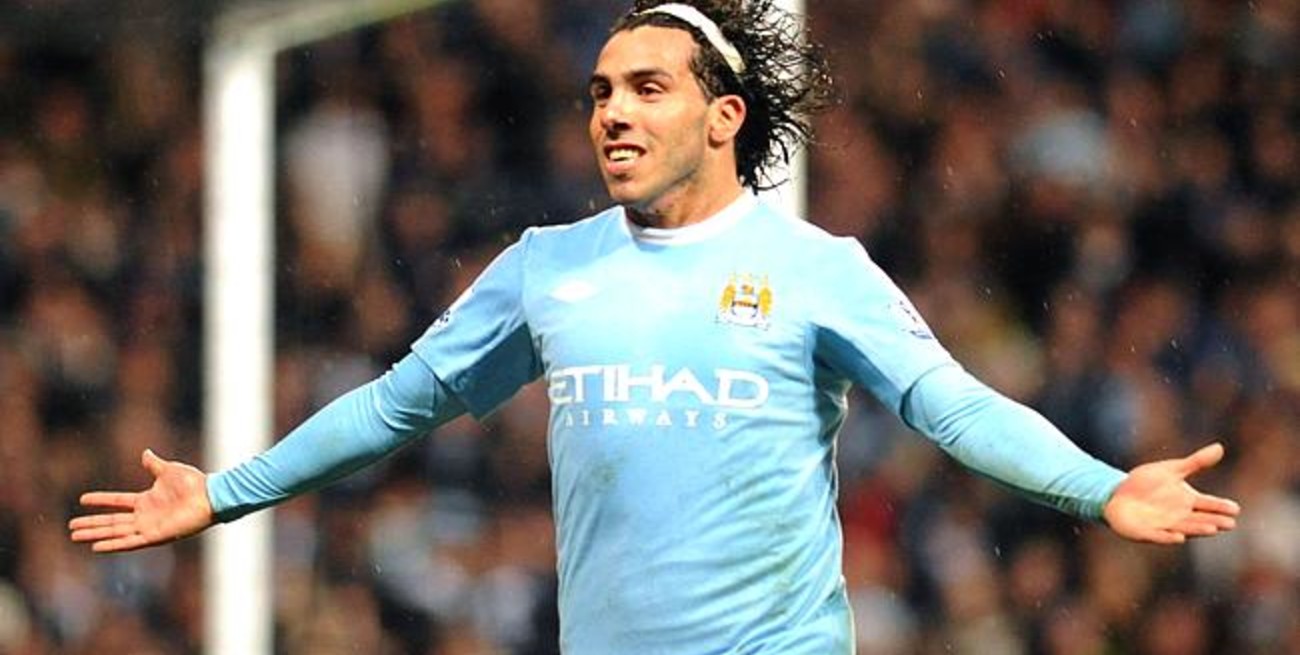 Tres goles de Carlos Tevez para la victoria del Manchester City