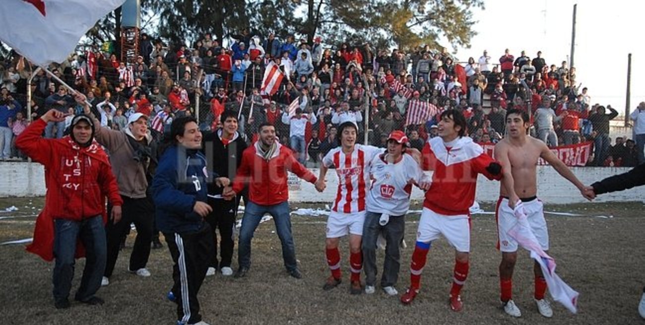 Colón de San Justo es bicampeón liguista
