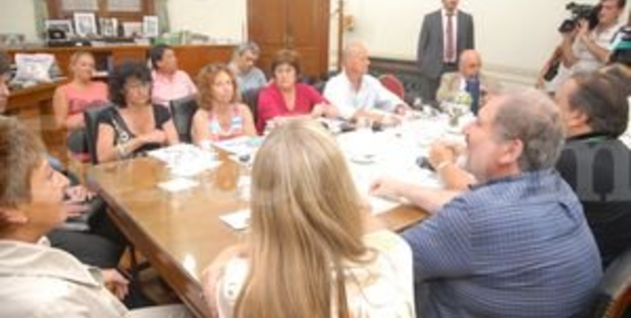 Amsafe aceptó la oferta salarial del gobierno