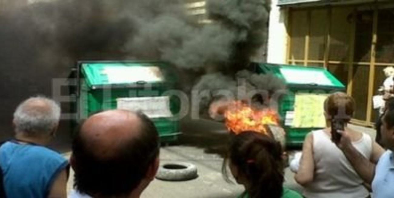 Vecinos del microcentro rosarino ofuscados con la EPE por los reiterados cortes